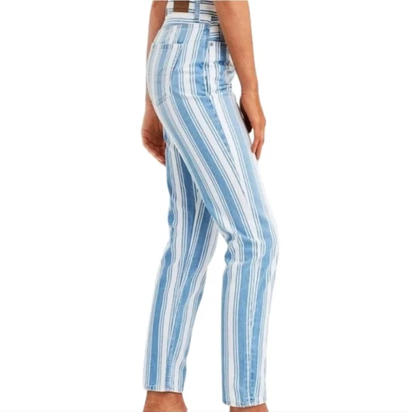 American Eagle Mom Jeans - Picture 2 of 14